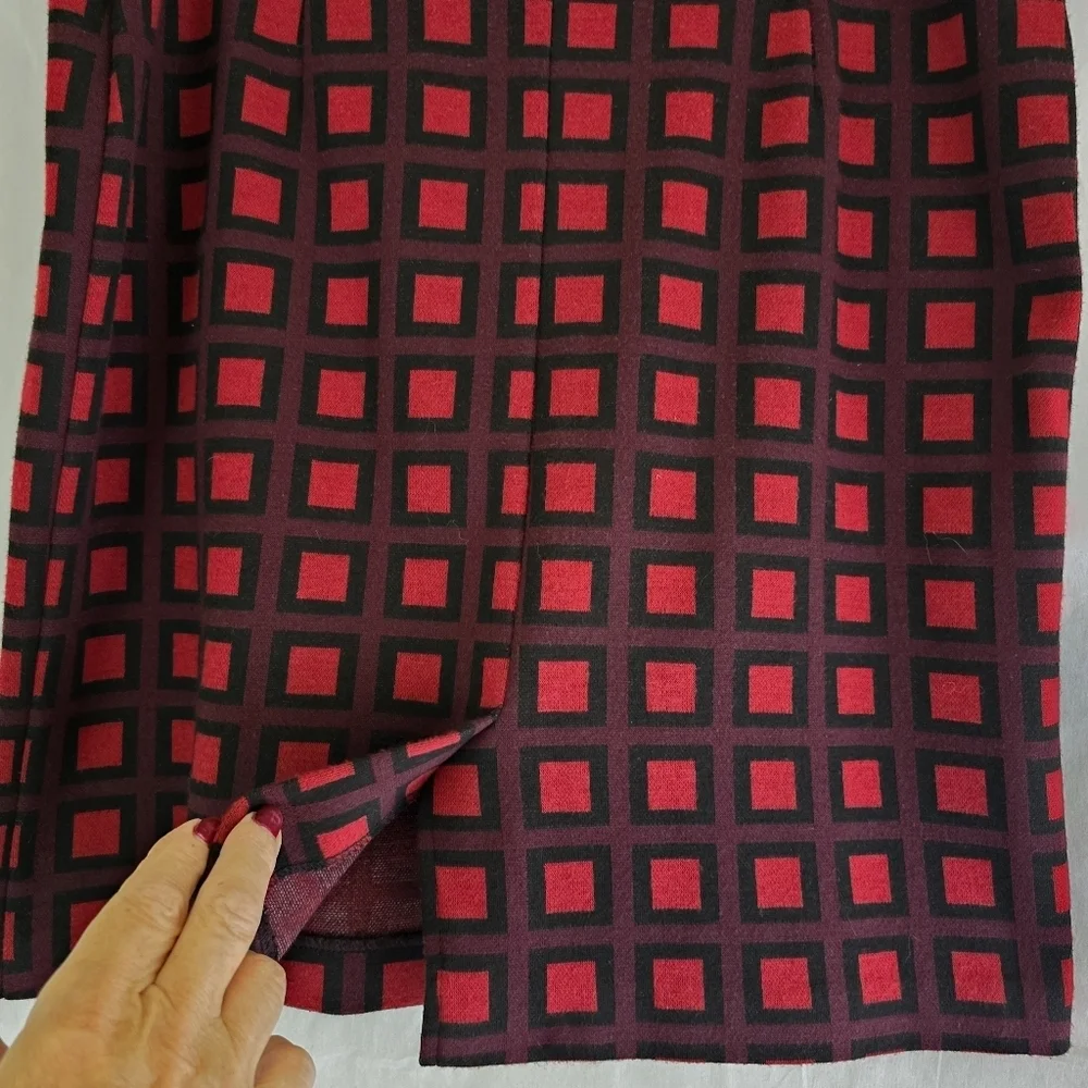 Worthington Classic Checker Geometric Stretch Elastic Pull On Knee Length Skirt